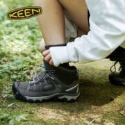 Keen 科恩 Targhee III 女士户外防水中帮登山靴1026844