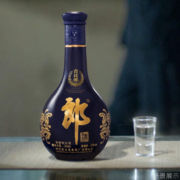 郎酒 青花郎 天宝洞藏 53度酱香型白酒礼盒装 500ml*2瓶