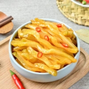 有券上、京东特价版app：渝橙榨菜50g*20包