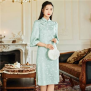 1日10点：xiangying 香影 女士连衣裙 Q823109450
