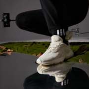 adidas ORIGINALS Haiwee 中性休闲运动鞋 EG0542 汉玉白/原白色 40
