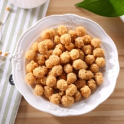 京东特价app：甜饵 多味花生坚果炒货特产 多味花生120g/袋