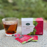 临期低价，芬兰国民茶饮品牌 Nordqvist 暖达芬 红茶接骨木木梨风味袋泡茶 20袋35g