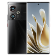 nubia 努比亚Z50 8GB+256GB 黑礁 第二代骁龙8 144HZ高刷 新35mm定制光学系统 5000mAh电池80W快充拍照5G手机