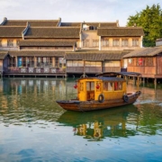 乌镇西栅景区临水民宿 民宿临水大/双床房1晚套餐（含双早+西栅景区门票+双人包船等）