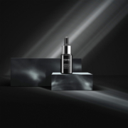 临期特价，111Skin 黑钻光蕴维他命C亮肤精华液20mL 赠Christophe Robin海盐磨砂膏75mL