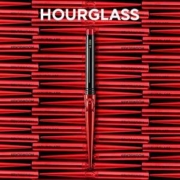 Hourglass 全球限定限量烟管口红（#Red 0）