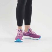 38码！Saucony 索康尼 Triumph 胜利 19 女士顶级缓震跑鞋 S10678  直邮含税到手￥487.55