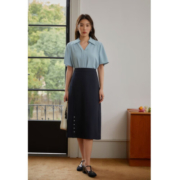 独束大码女装简约气质轻职场衬衫女夏季新款微胖mm宽松藏肉显瘦小衫 雾霾蓝 XL