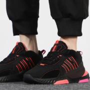 adidas 男款 HI-TAIL运动鞋