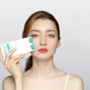 LiLiA双滚轮V型美颈霜