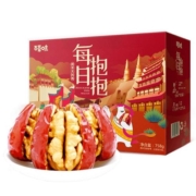 百草味每日抱抱果758g新疆大红枣夹核桃仁整箱枣仁派送人礼盒装