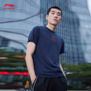 李宁 中国短袖T恤男款夏韦德篮球跑步速干透气圆领半袖文化衫夏装 新标准黑 ATSR371_2棉15%聚酯纤维85% S