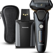 Panasonic 松下 ES-LV97 带清洁桶电动剃须刀