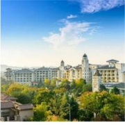 低至244.5元/晚！凤悦酒店 全国27地43店高级客房4晚可拆通兑（含2大2小早）