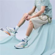 10点：安踏【千禧4.0】男式 夏季 复古潮运动休闲鞋
