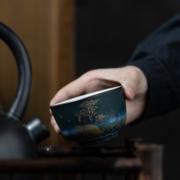 容山堂景致陶瓷墨青釉茶杯功夫茶盏大号主人杯品茗杯单杯描金茶具 陶瓷墨青祥鹿彩绘茶杯-飞天