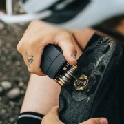 亚马逊销冠！Crankbrothers M17 便携式多功能组合工具
