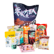 京东百亿补贴：三只松鼠巨型零食大礼包【精选20袋专属好礼】轰趴1898g