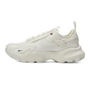 NIKE 耐克 TC 7900 女子休闲运动鞋 DD9682
