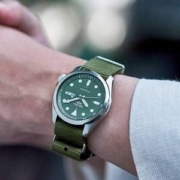 Seiko 精工 5号盾系列 SRPE65 男士机械腕表