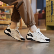 LI-NING 李宁 女款运动鞋 AGLS046