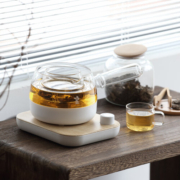 凡越 煮茶器黑茶迷你养生壶办公室小型玻璃家用全自动mini花煮茶壶 MZ-072T-鸣盏侧把壶(玫红色)