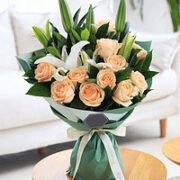 花礼 11朵香槟玫瑰百合花束 恋恋情深