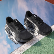 20点开始！PUMA 彪马 TWITCH RUNNER 中性款跑鞋 376289