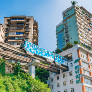 双地铁，近洪崖洞/解放碑！全程不加价！重庆国贸格兰维大酒店 豪华房1-2晚套餐（可选早+儿童乐园+手工曲奇+中餐厅部分消费享8.5折等）