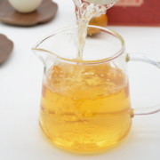 2018年福鼎大白茶一级小菜茶柘荣高山贡眉茶果把玩小葫芦装