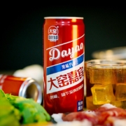 大窑嘉宾  0脂肪小罐碳酸饮料 整箱330ml* 24罐原味