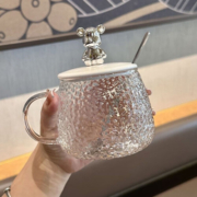 拓进高颜值可爱马克杯带盖勺耐热玻璃水杯女生办公室咖啡杯家用花茶杯 锤纹杯+小熊银盖+勺子