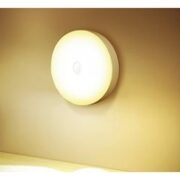 以典 人体感应智能小夜灯 充电经典款 白光
