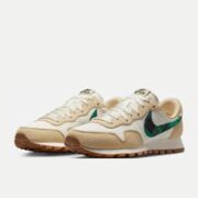 NIKE 耐克 Air Pegasus '83 Se 男子休闲运动鞋 DV0809