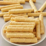 满口酥松！雅富 榴莲蛋卷 250g（约10包）