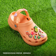 crocs 卡骆驰 女士云朵洞洞鞋 V206750