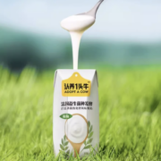 认养一头牛 品鉴装纯牛奶/酸牛奶200g*6盒