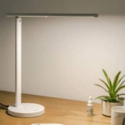 A级低蓝光护眼，Panasonic 松下 HHLT0421 致岚 智能环境感光LED台灯