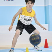 鸿星尔克童装  速干运动套 4色可选 130-170