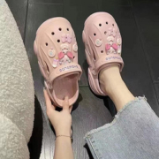 超舒服！踩屎感卡通洞洞鞋