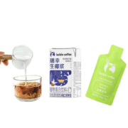 luckin coffee瑞幸 1袋鲜萃咖啡+1盒椰浆