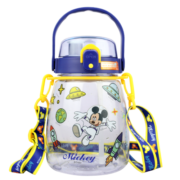 迪士尼（DISNEY）儿童水杯夏季大容量塑料杯便携运动网红大肚杯1300ML带背带米奇蓝