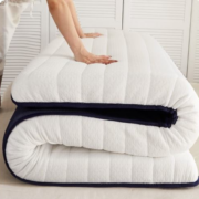 PLUS会员：曼克顿 冷感记忆棉乳胶床垫 抗压升级 厚度约6.5cm 150cm*200cm
