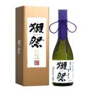 DASSAI 獭祭 二割三分 纯米大吟酿 1.8L 礼盒装