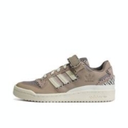 adidas 阿迪达斯 ORIGINALS FORUM LOW 女子低帮休闲鞋 GY0020
