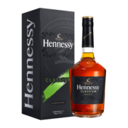 轩尼诗（Hennessy） 新点 干邑白兰地 法国进口洋酒 700ml