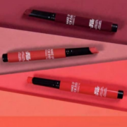 MAKE UP FOR EVER 玫珂菲 明星挚爱漆光釉惑唇膏口红