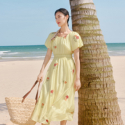 2日10点：eifini 伊芙丽 女士法式连衣裙 1E6995111