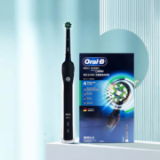 Oral-B 欧乐-B P4000 电动牙刷 黑色 刷头4支+刷盖旅行盒